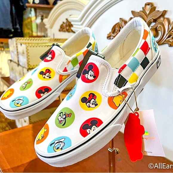 Mickey Mouse and Friends Sneakers for Adults by Vans‎ – Walt Disney World - Picture 3 of 7